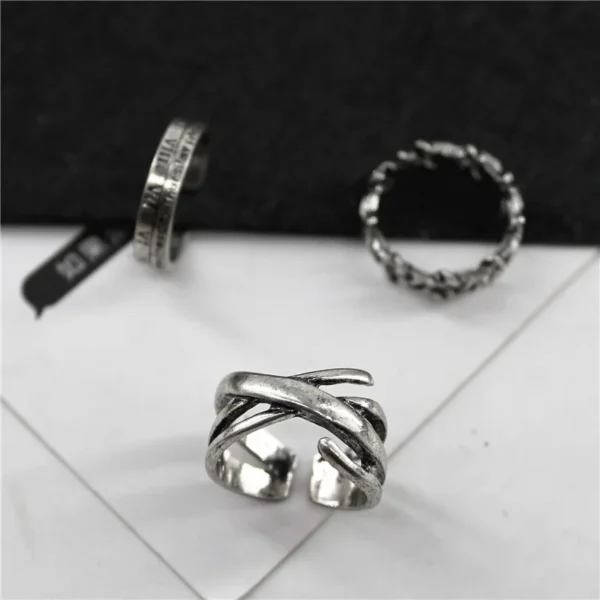 Knot Ring