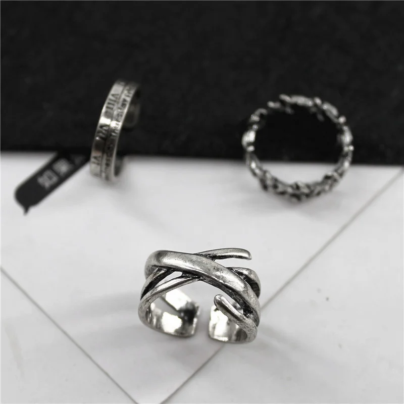 Knot Ring